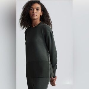 Varley Lowry Longline Sweat in olive marl green - medium